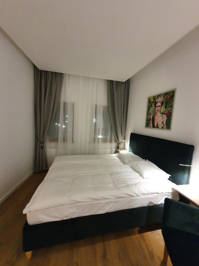 Smaragdo Apartamentai Kaunas Kültér fotó
